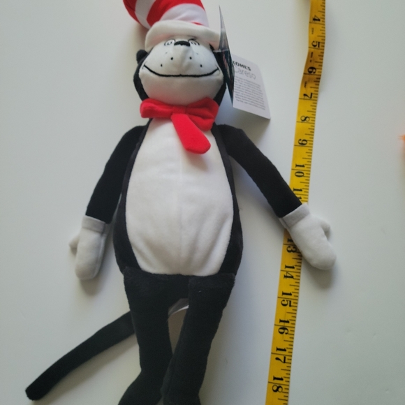 The Cat, the Fox, Horton, The Fish and Moo. New - Picture 5 of 10